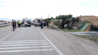 Son günlerde artış gösteren trafik kazalarına dikkat çeken Yozgat Valiliği,