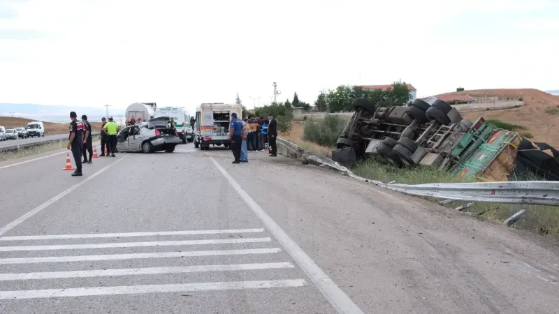 Son günlerde artış gösteren trafik kazalarına dikkat çeken Yozgat Valiliği,