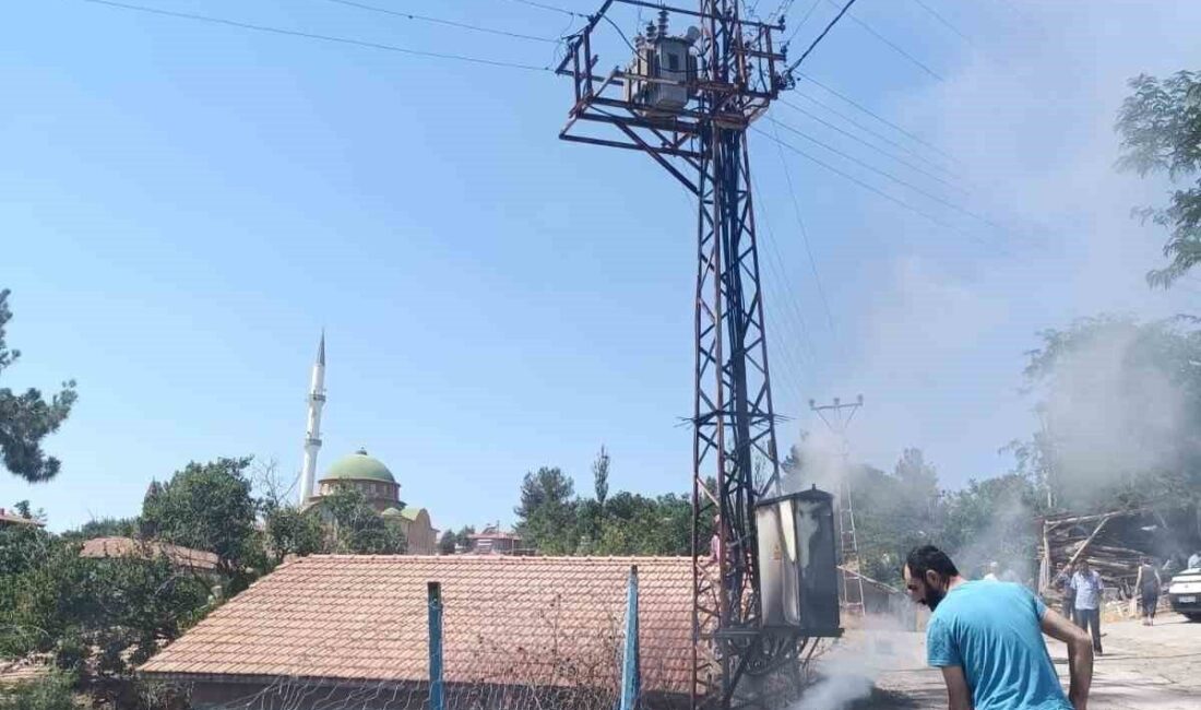 Trafo yangını paniğe sebep oldu Çorum'un Osmancık ilçesindeki Kargı