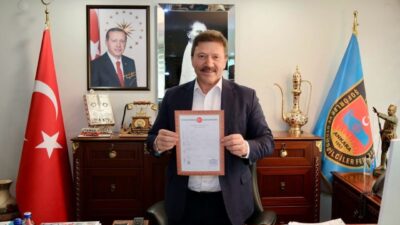 Türkiye Şoförler ve Otomobilciler Federasyonu, Ankara'da yeni hizmet binasının tapusunu