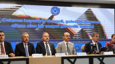 Türk Eğitim-Sen, 8. Dönem Toplu Sözleşme Görüşmeleri için 100'den fazla