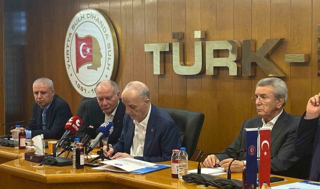 TÜRK-İŞ Genel Başkanı Ergün Atalay, hükümetle yaşanan toplu iş sözleşmesi