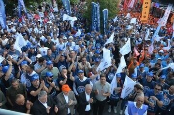 TÜRK-İŞ’ten kamu toplu iş sözleşmesi eylemi TÜRK-İŞ, TÜHİS'in düşük teklifini