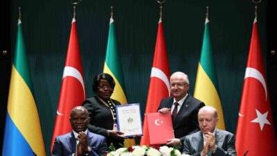 Erdoğan ile Nguema'nın katılımıyla Ankara'da gerçekleşen törende, Türkiye ve Gabon