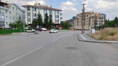 Ankara'da yaşlı bir kadın drift yapan aracın altında kalmaktan son