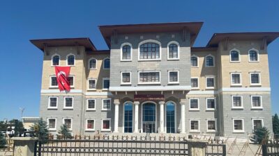 Yerköy Kaymakamlığından 15 Temmuz’a Özel Çağrı; “Evlerimizi Ay Yıldızlı Bayrağımızla