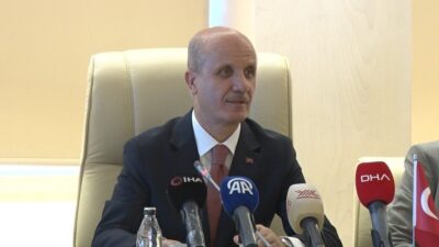 YÖK Başkanı Erol Özvar ile Ürdün Yükseköğretim Bakanı Azmi Mahafzah,