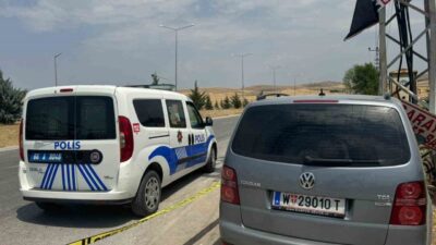 Saraykent ilçesindeki kaza sonucu B.Ü. yönetimindeki otomobil elektrik direğine çarptı,