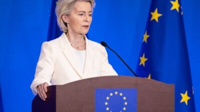 AB Komisyonu Başkanı Ursula von der Leyen, Ukrayna Devlet Başkanı