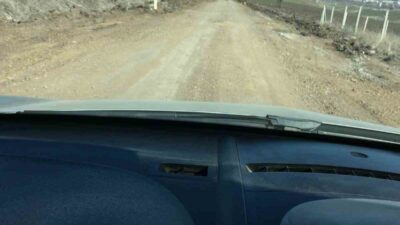 Ankara'da Pursaklar ilçesinde ABB tarafından kazılan ve hala tamamlanmayan yol,
