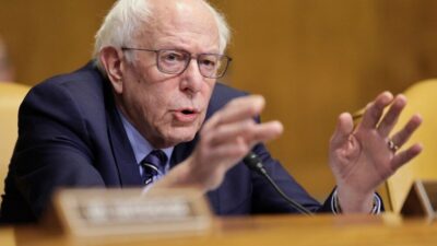 ABD'li Senatör Bernie Sanders, ABD hükümetine İsrail'e sağlanan desteklere karşı