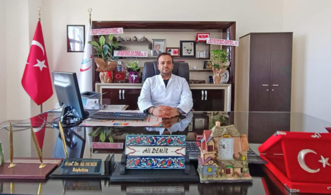 Yerköy Devlet Hastanesi Başhekimi Ali Demir, görev süresince hem tıbbi