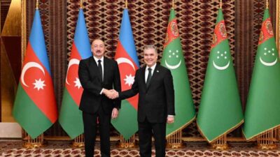 Azerbaycan Cumhurbaşkanı Aliyev, Türkmenbaşı'nda Türkmenistan lideri Berdimuhammedov ve Özbekistan Cumhurbaşkanı