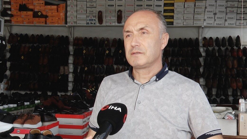Ankara'daki İtfaiye Meydanı'ndaki esnaflar, yıkım çalışmaları nedeniyle yaşadıkları tahliyelerin, mağduriyetlerine