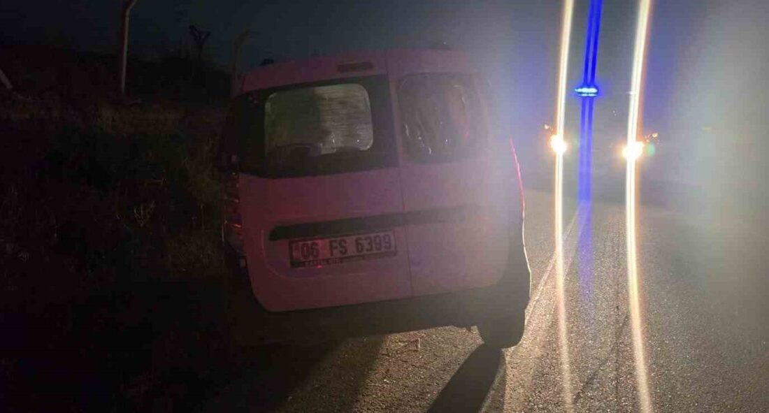Gölbaşı İkizce Omak Kavşağında meydana gelen kazada, C.D. kontrolündeki otomobil