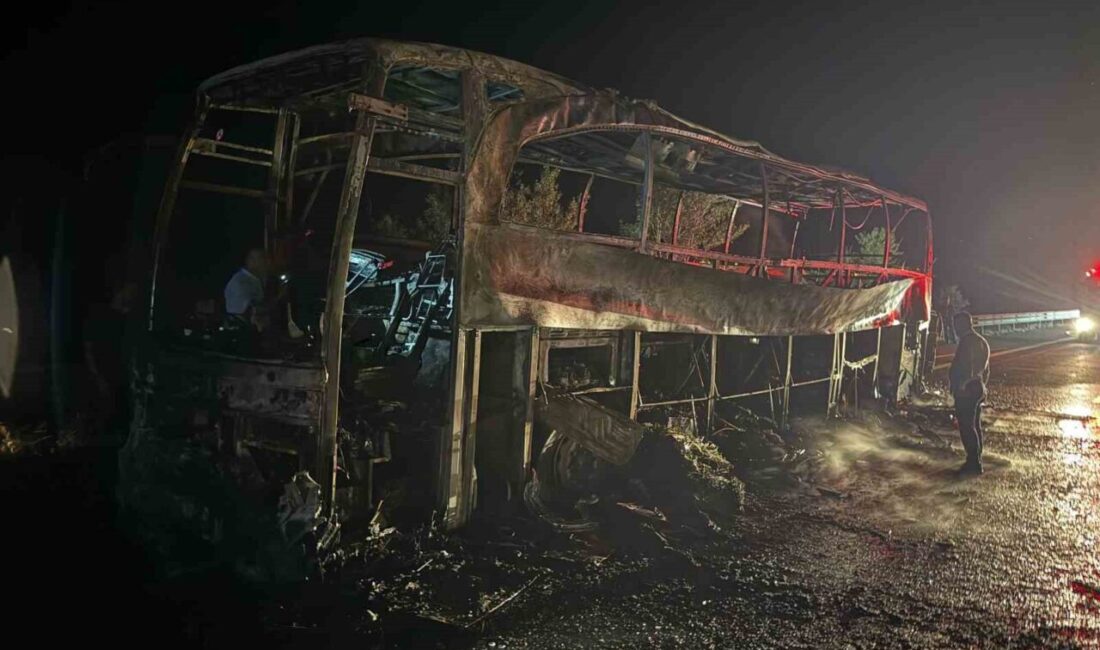 Ankara'nın Kızılcahamam ilçesinde seyir halindeki Hatay-İstanbul seferini yapan bir yolcu