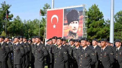 Milli Savunma Üniversitesi Kara Astsubay Meslek Yüksekokulu'nda 19 Mayıs 100.