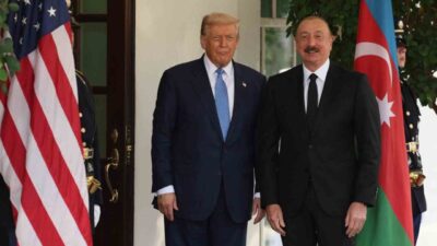 Azerbaycan Cumhurbaşkanı Aliyev, ABD Başkanı Trump ile görüştü. Üçlü görüşme