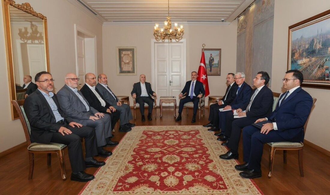 Dışişleri Bakanı Hakan Fidan, Hamas heyetiyle İstanbul'da buluştu. Hamas, İsrail'in