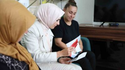 Aile ve Sosyal Hizmetler Bakanı Göktaş, şehit Osman Ayan'ın ailesine