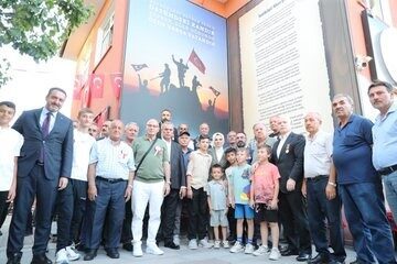 Bakan Göktaş, Türkiye Gaziler ve Şehit Aileleri Vakfı'nda şehit yakınları