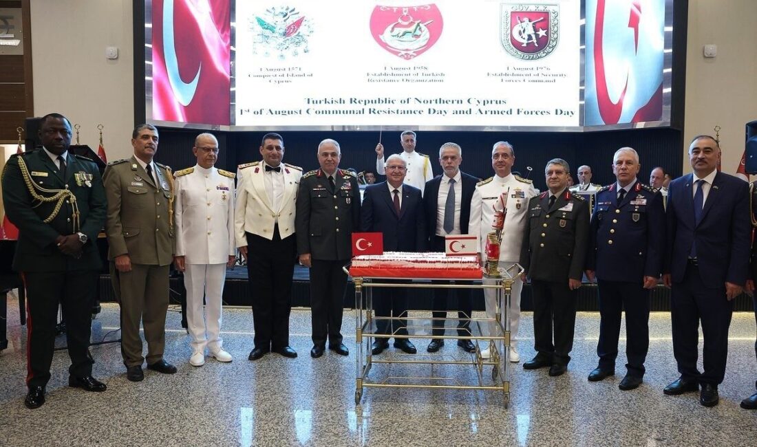 Milli Savunma Bakanı Yaşar Güler, Kıbrıs Türklerinin haklarını vurgulayarak egemenlik