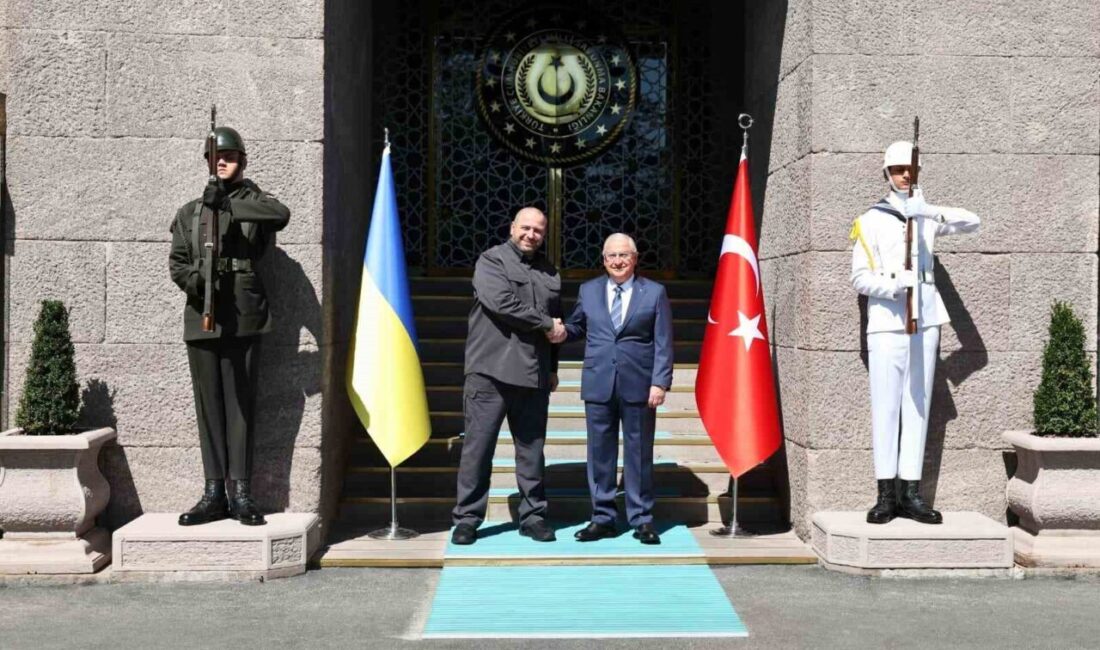 Milli Savunma Bakanı Yaşar Güler, Ukrayna Savunma Bakanı Rüstem Umerov
