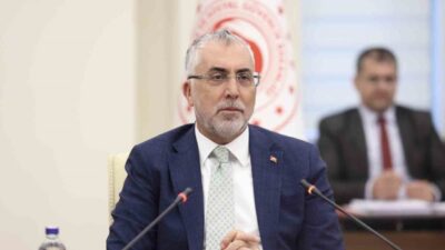 Çalışma ve Sosyal Güvenlik Bakanı Vedat Işıkhan, kamu görevlileri konfederasyon