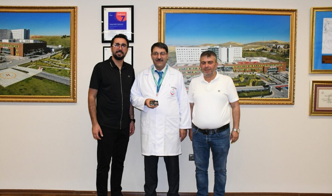 Bozokspor Kulüp Başkanı Alparslan Akyüz ve Taraftar Dernek Başkanı Hasan