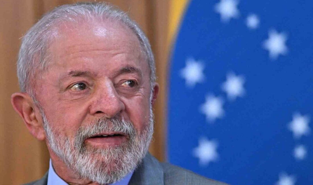 ABD Başkanı'nın gümrük vergilerini artırmasına tepki gösteren Brezilya Devlet Başkanı,
