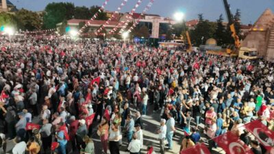 CHP Genel Başkanı Özgür Özel, Kırşehir'de partisinin düzenlediği mitingde yaptığı