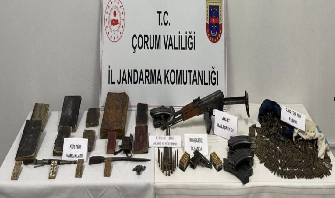 Çorum'un Osmancık ilçesinde jandarma operasyonunda 1 Kalashnikof tüfek, 10 Kur'an-ı