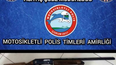 Çorum'da polis operasyonunda 2 aranan şahıs yakalandı. Uygulamalar sonucunda 5