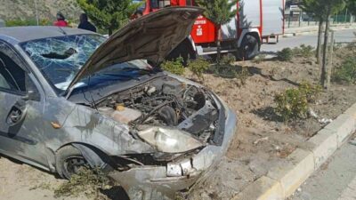 Çorum İskilip'te meydana gelen trafik kazasında M.Y. yönetimindeki araç takla