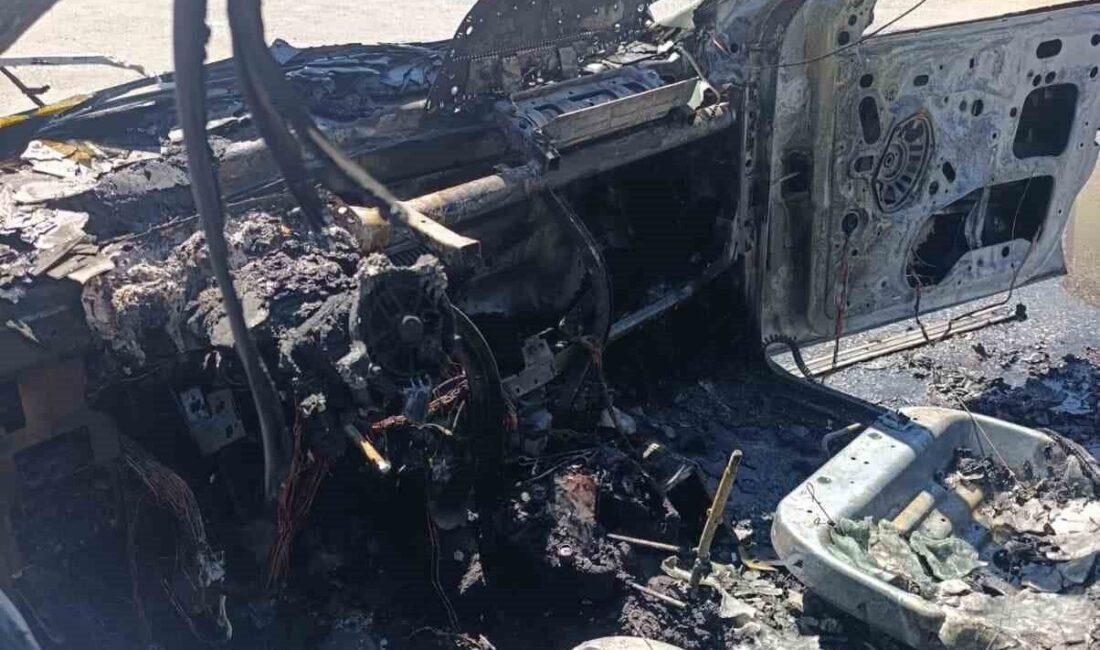 Sorgun'un Babalı mevkiinde seyir halindeki bir araçta yangın çıktı. Sorgun