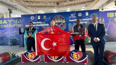 Görme engelli dünya şampiyonu Şehmuz Çevik, amacının dünya rekorunu kırmak