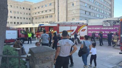 Ankara Hacettepe Üniversitesi Hastanesi’nde çıkan yangın sonrası hastalar tahliye edildi.