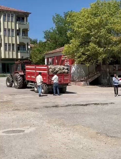 CHP Aydıncık İlçe Başkanı Sadık Erdoğan'ın patates şovu Ticaret Bakanlığı