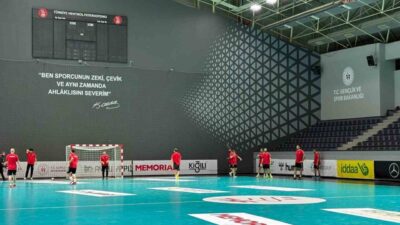 İşitme Engelliler A Milli Erkek Hentbol Takımı, Japonya'daki olimpiyatlar öncesinde