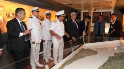 Japonya Savunma Bakanı Gen Nakatani ve beraberindeki heyet, Milli Savunma