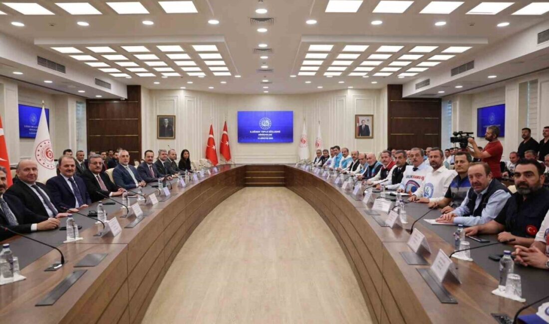Kamu İşveren Heyeti, 8. Dönem Toplu Sözleşmede memurlara 2026 ve