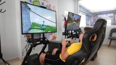 Ankara'nın Keçiören Belediyesi, özel gereksinimli çocuklar için TEKNOMER'de teknoloji etkinliği