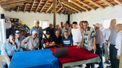 Kırşehir İl Jandarma Komutanlığı, 'Mutluluğa Kurşun Sıkma' projesiyle köylerde silahla