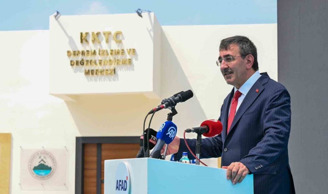 Cumhurbaşkanı Yardımcısı Cevdet Yılmaz, KKTC Deprem İzleme ve Değerlendirme Merkezi'nin