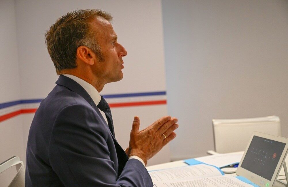 Fransa Cumhurbaşkanı Macron, Ukrayna’da sürdürülebilir bir barış için Rusya’ya karşı