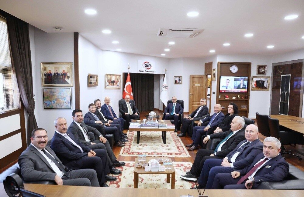 Merkez Bankası Başkanı Fatih Karahan, Ankara Ticaret Odası'nı ziyaret etti.