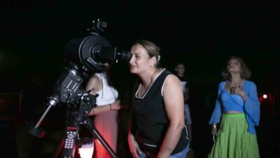 Mersin Büyükşehir Belediyesi, Perseid meteor yağmuru etkinliğinde vatandaşlara unutulmaz bir