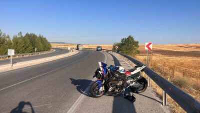 Çorum'un Alaca ilçesinde motosiklet kazası sonucu yaralanan ve hastanede tedavi