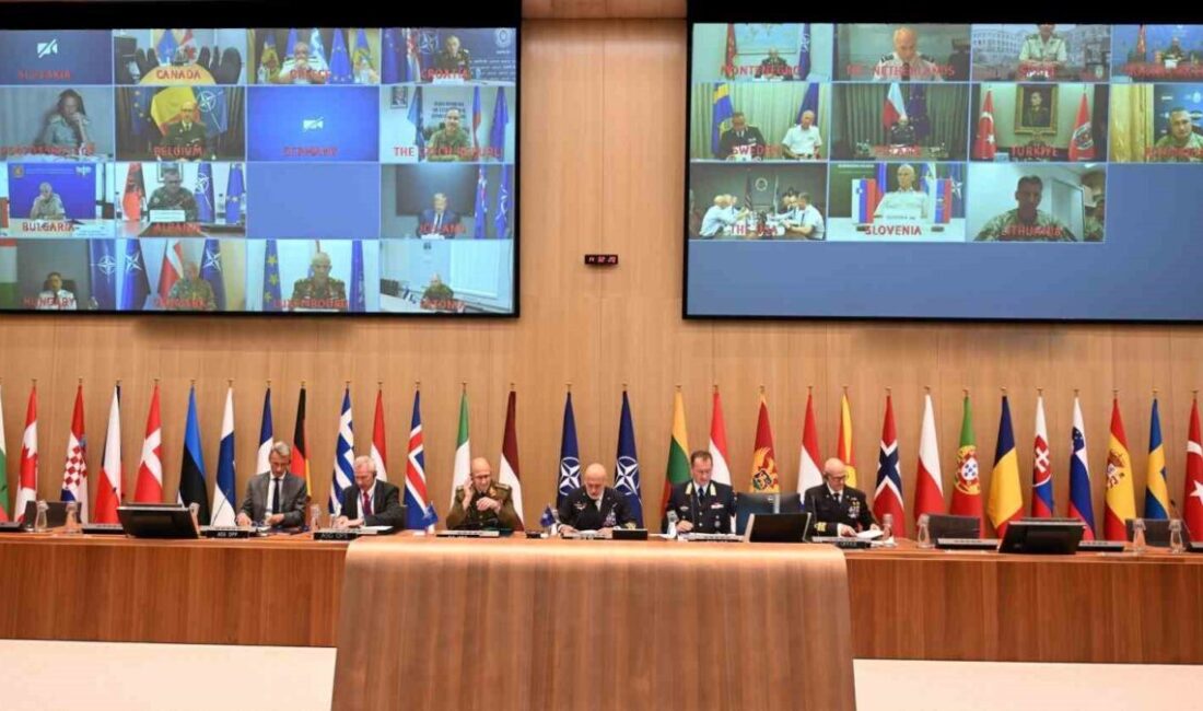 NATO Genelkurmay Başkanları, Ukrayna gündemini ele aldıkları video konferans toplantısında