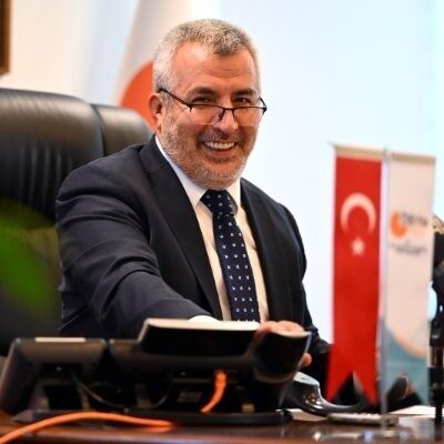 ÖSYM Başkanı Bayram Ali Ersoy, üniversite adaylarına tercih sürecinde uzman